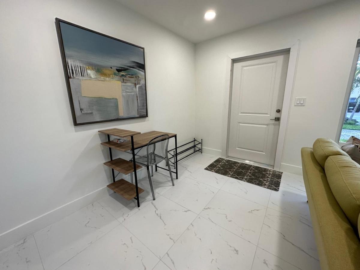 Vila The Sun House - 3 Bed, 2 Bath, Private Pool, Fire Pit, Huge Backyard Fort Lauderdale Exteriér fotografie