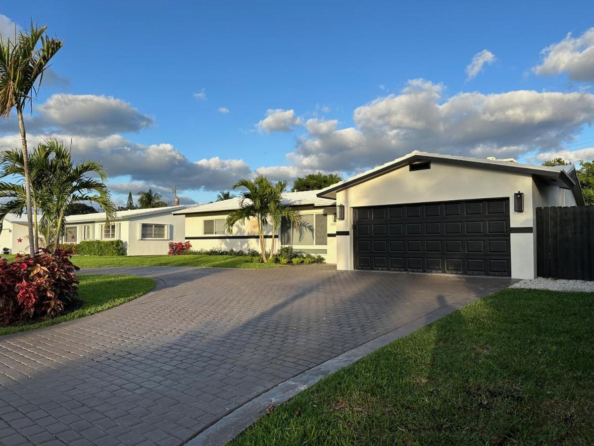 Vila The Sun House - 3 Bed, 2 Bath, Private Pool, Fire Pit, Huge Backyard Fort Lauderdale Exteriér fotografie